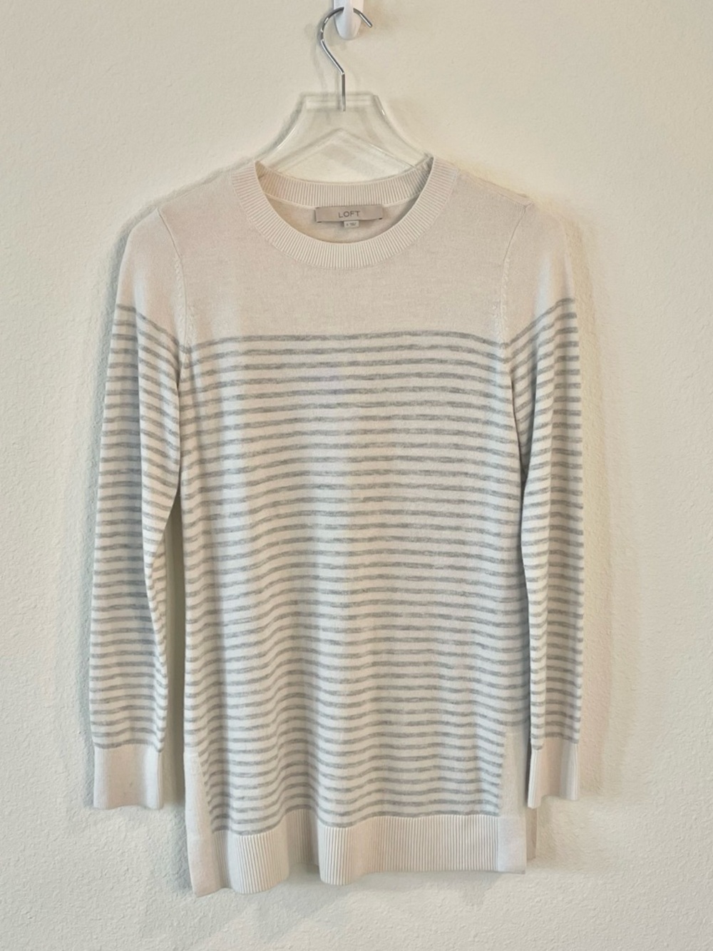 LOFT Women's Cream and Light Gray Striped Crewneck Sweater Tunic